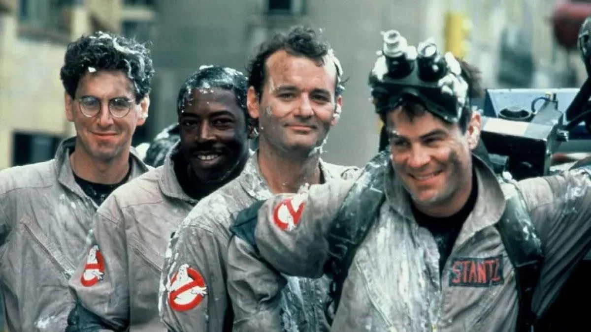 Ghostbusters – Acchiappafantasmi: onde foi filmado, o quartel‑general real em Tribeca e a ideia original de Aykroyd com Belushi