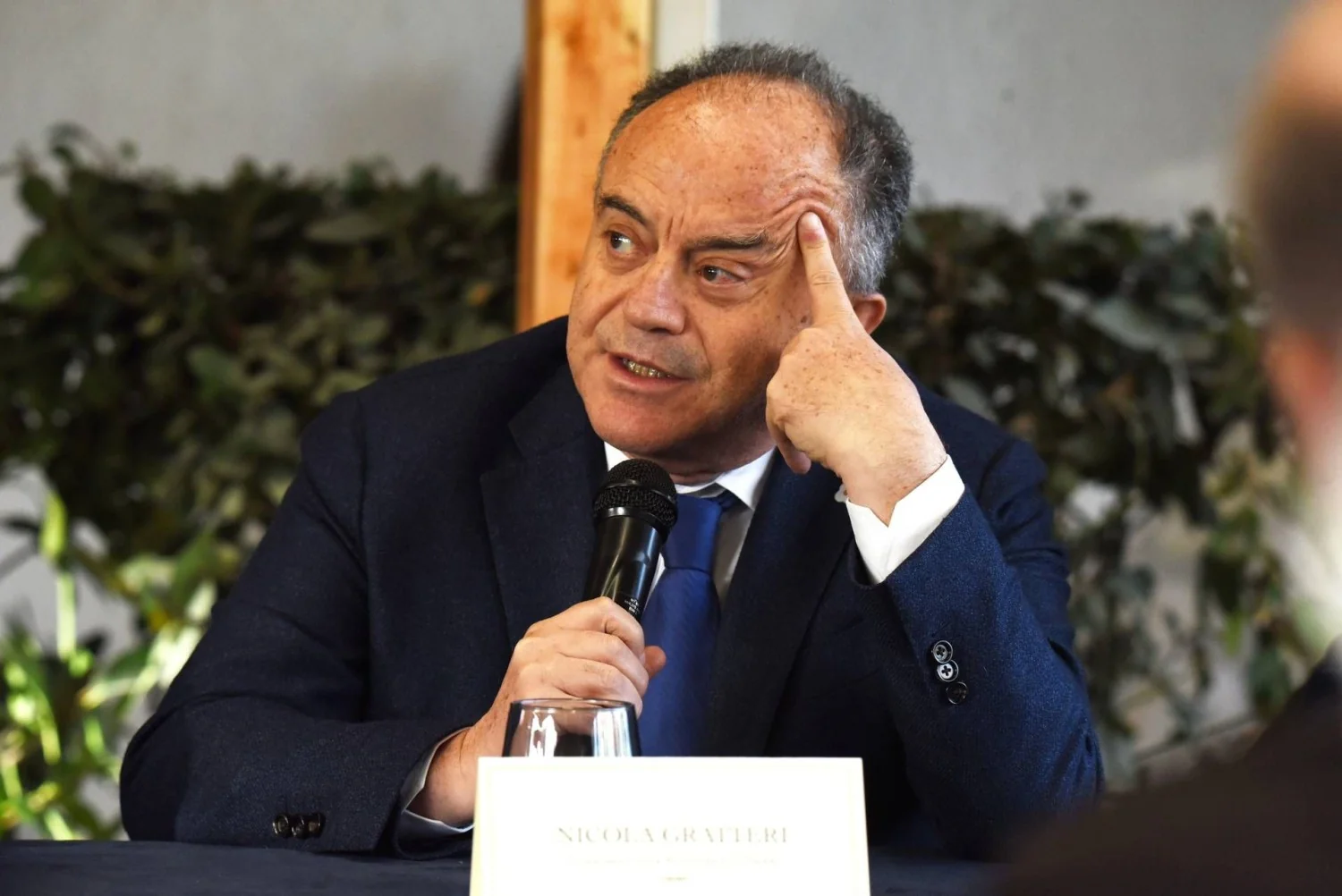 Gratteri nega intenção de ameaçar jornalista e reclama ataques diários da imprensa