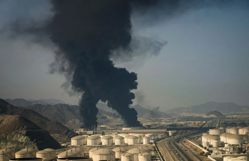 Guerra no Irã cria a maior ameaça à segurança energética global; petróleo pode chegar a US$180, alerta Arábia Saudita