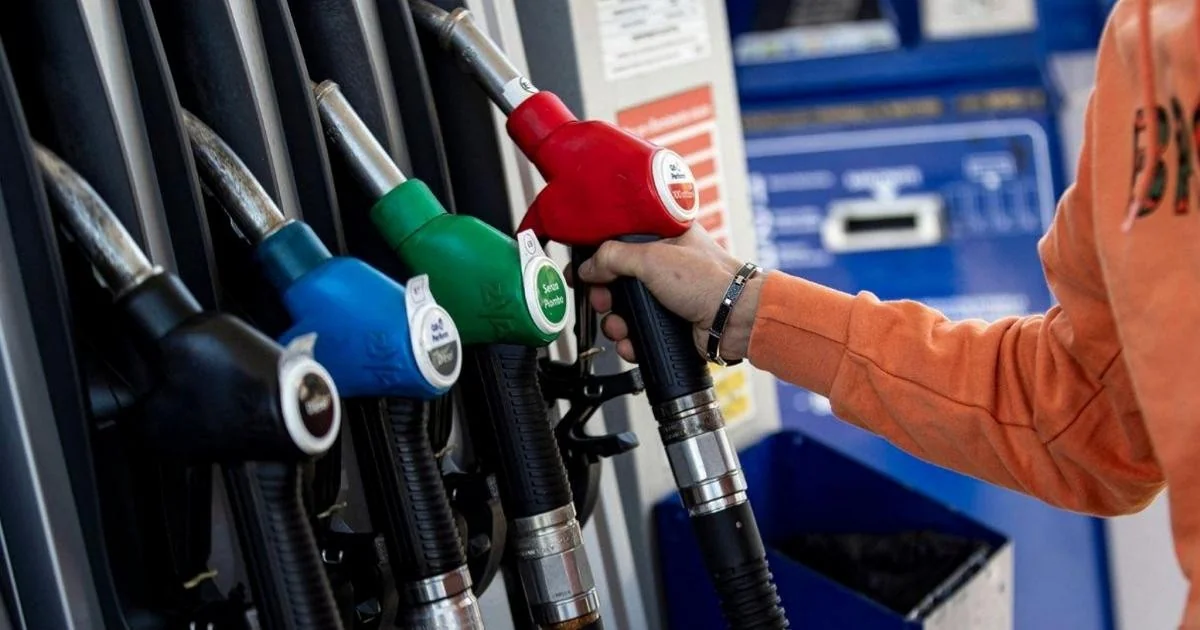Guerra no Irã pressiona combustíveis e eleva preços do carrinho de compras