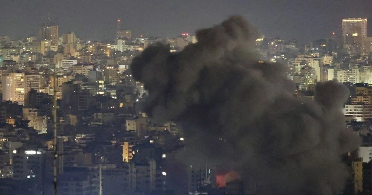 Guerra no Oriente Médio, dia 25: EUA estudam enviar 3.000 soldados; Irã atinge Tel Aviv e causa danos e feridos
