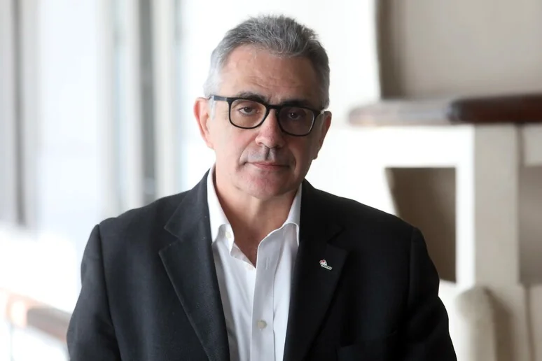 Hepatite A na Campânia: não é grave na maioria dos casos, mas nasce de falhas evitáveis, diz Pregliasco