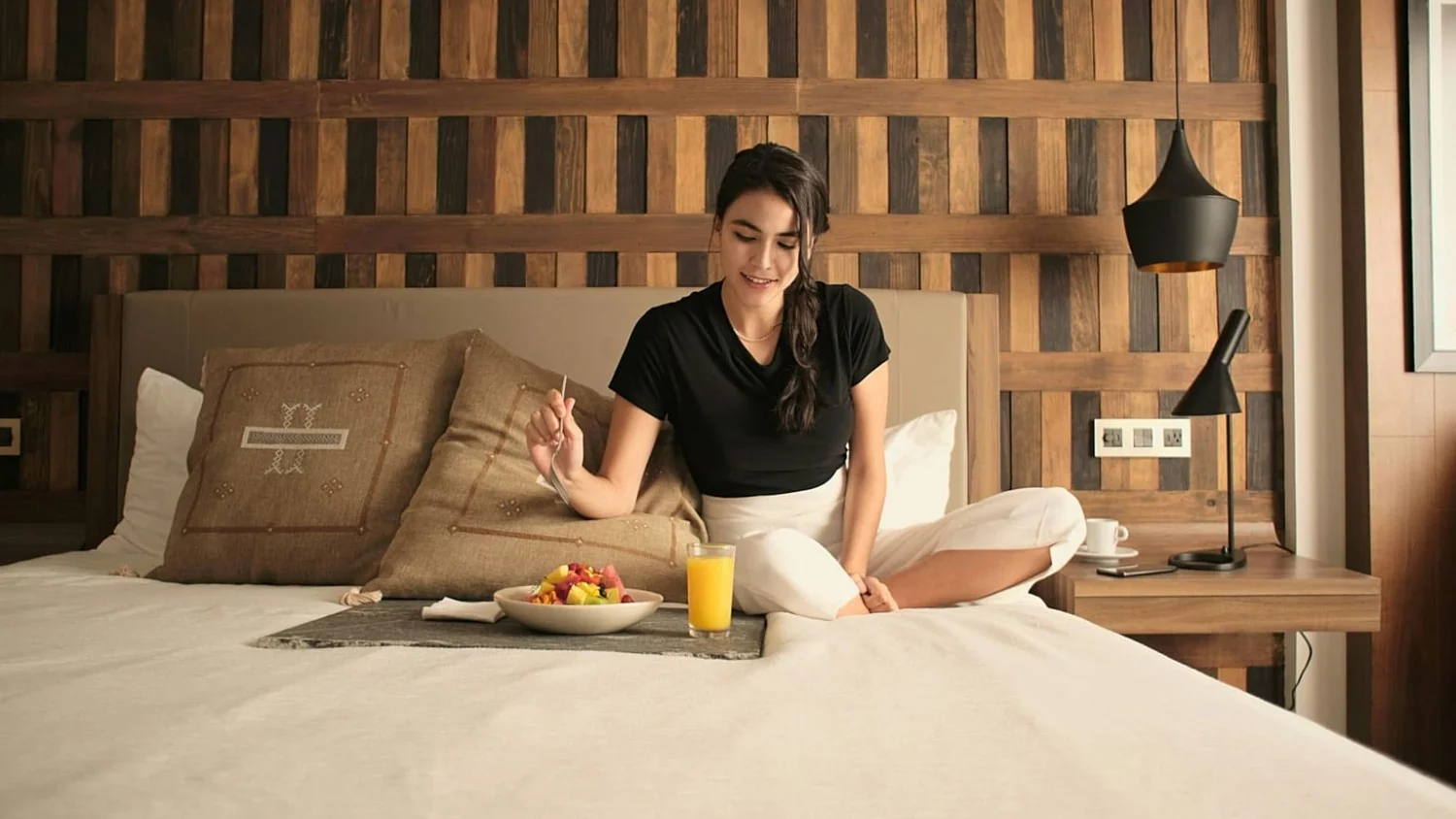 Emprego dos sonhos: Hotels.com recruta crítico de serviço de quartos, investigador de roupões e avaliador de ginásio