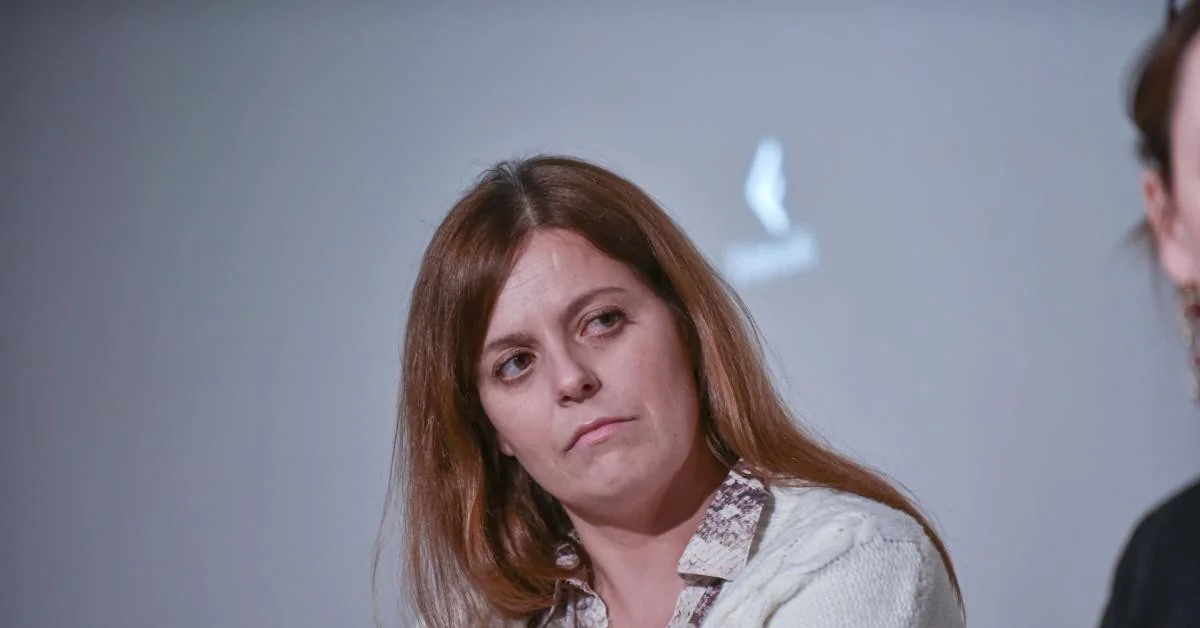 Ilaria Salis perquisada em hotel de Roma antes do cortejo No Kings: Questura diz que ação foi requisitada pela Alemanha