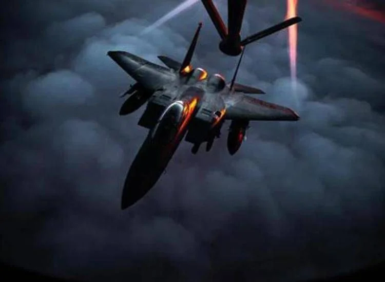 Irã atinge jato norte-americano: F-35 realiza aterragem de emergência em base dos EUA no Oriente Médio