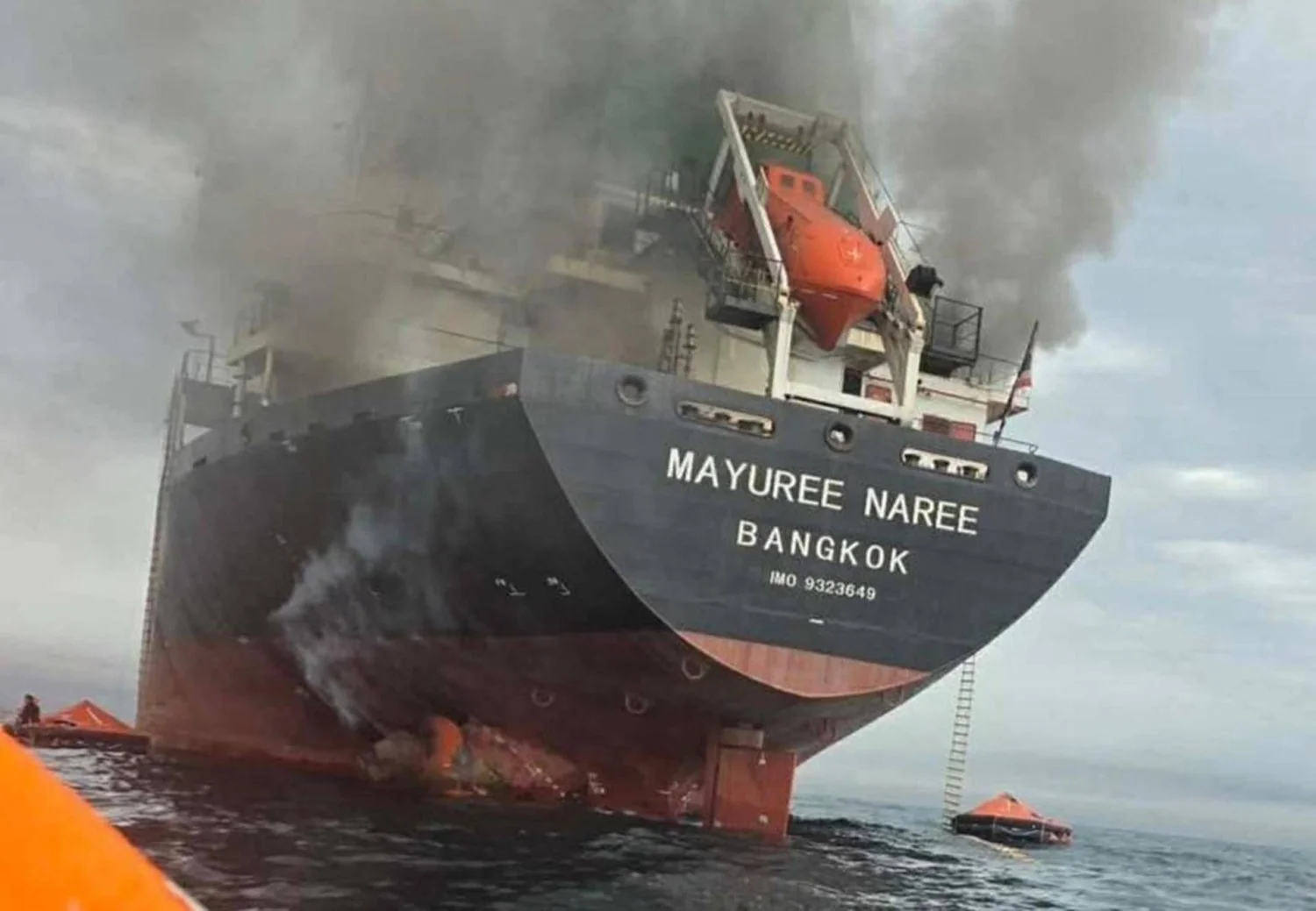 Irã usa pequenas embarcações para minar o Estreito de Hormuz, alerta NYT e inteligência dos EUA