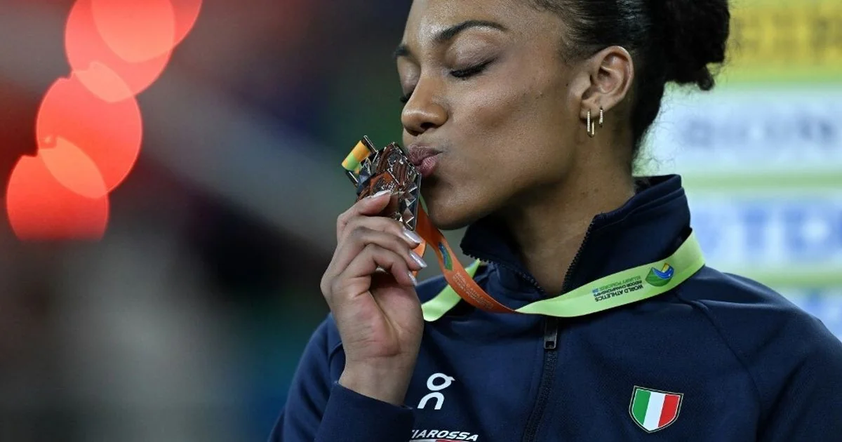 Itália faz história em Toruń: três ouros e duas pratas marcam recorde nos Mundiais Indoor