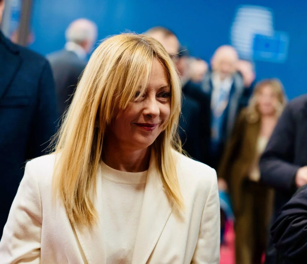 Itália garante compromisso da UE para prevenir crise migratória decorrente do conflito com o Irã