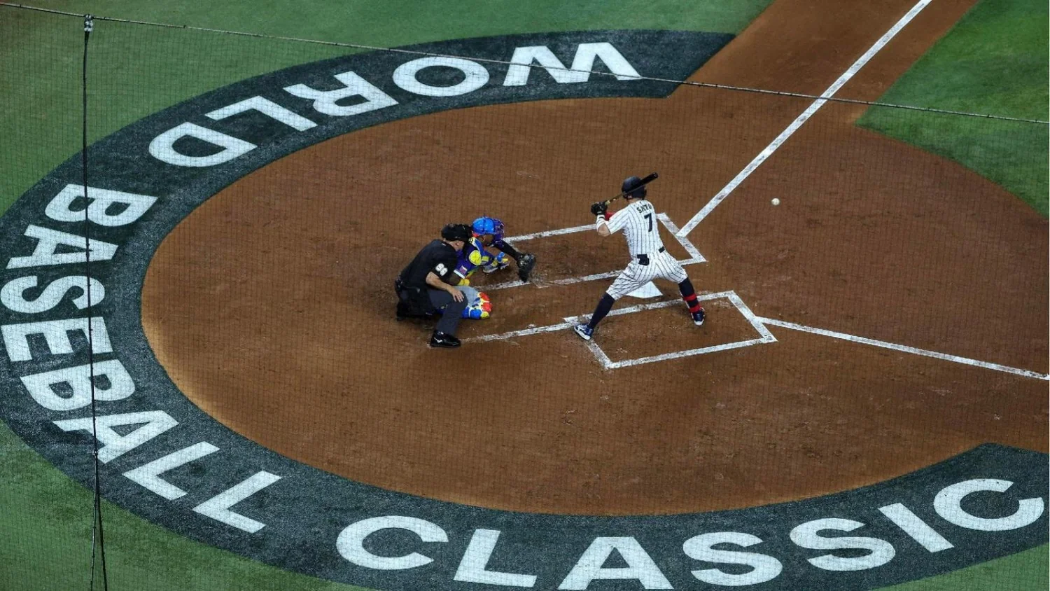 Itália enfrenta Venezuela na semifinal do World Baseball Classic em Miami
