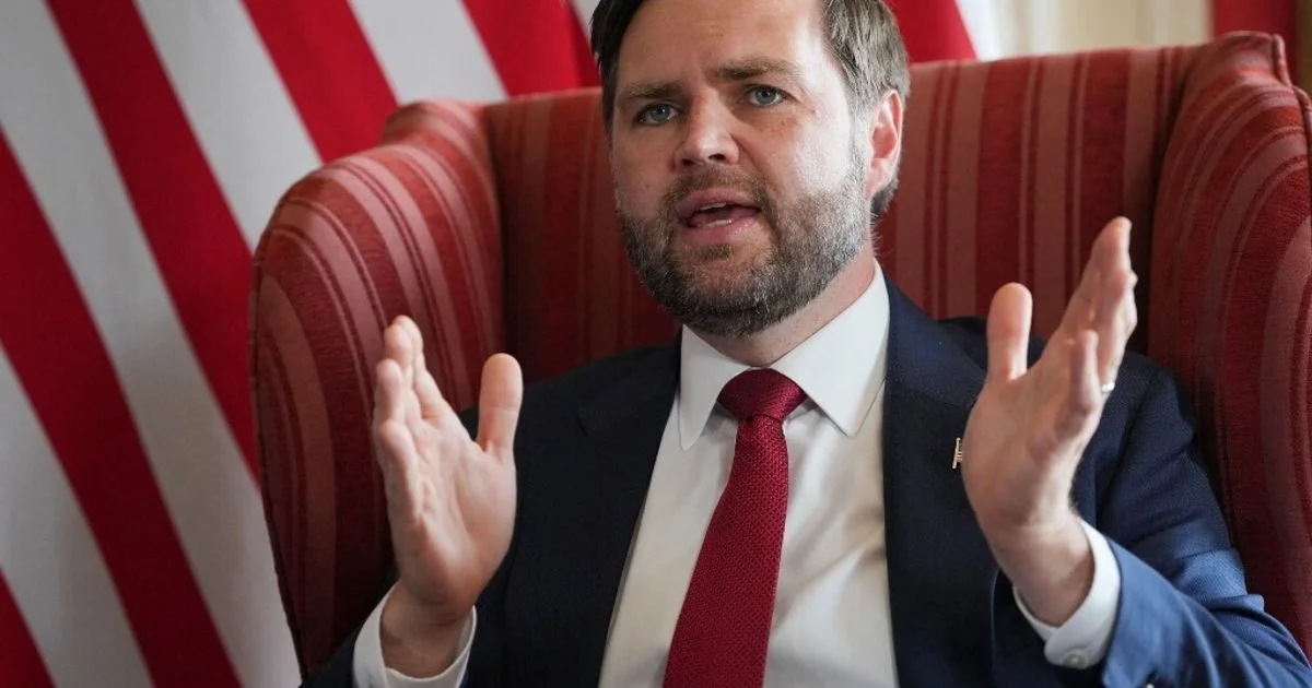 J.D. Vance anuncia investigação sistemática sobre UFOs e fala em 'demônios' — redobrando a pressão por desclassificação