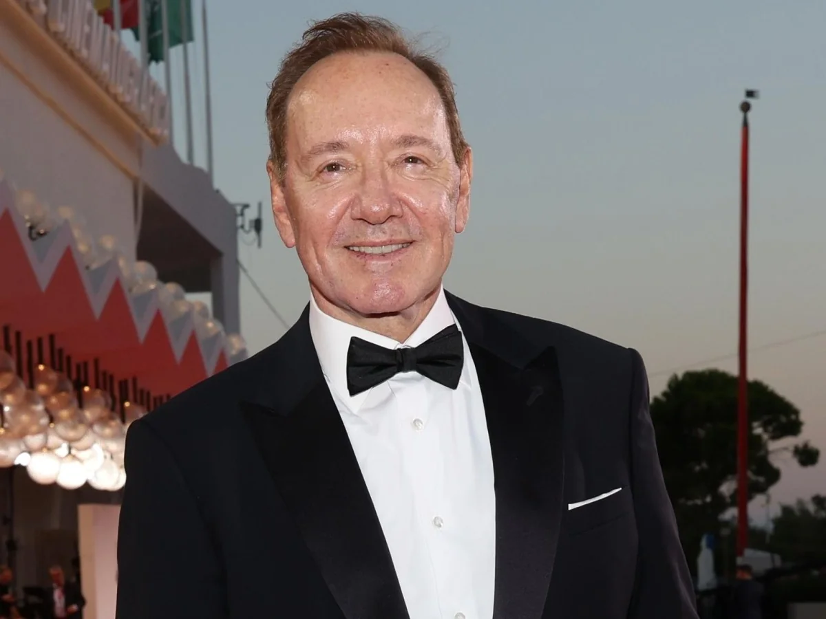 Kevin Spacey evita novo processo no Reino Unido após acordo extrajudicial com três acusadores