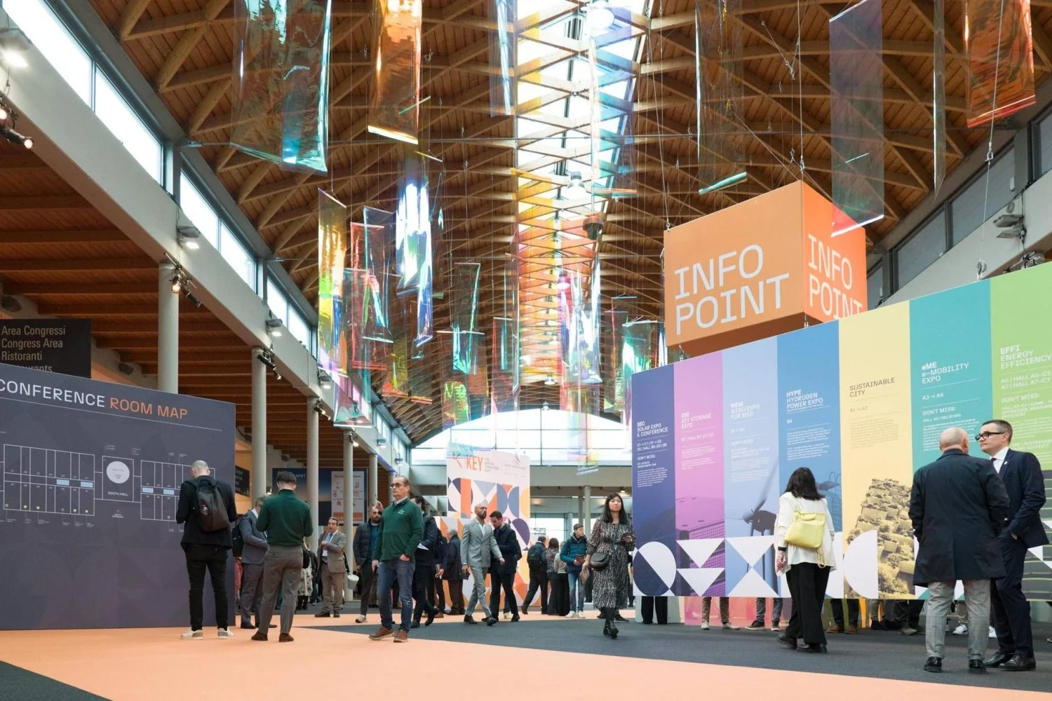Transição energética em foco: desvendando mitos, avanços tecnológicos e os desafios dos green jobs no Key Expo