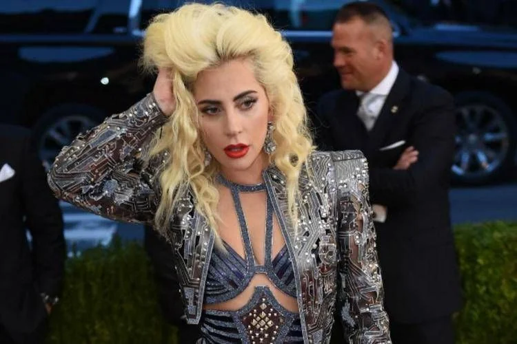 Lady Gaga aos 40: a artista que transformou autenticidade em manifesto