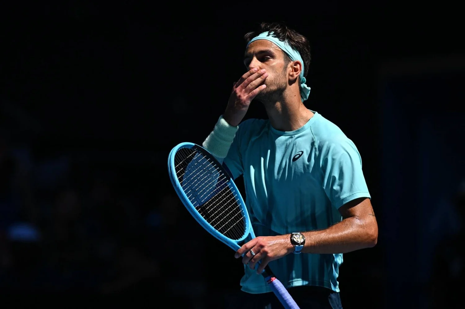 Lorenzo Musetti desiste do Masters 1000 de Miami por lesão no braço direito