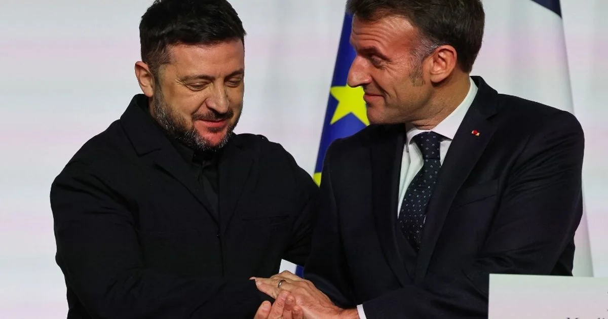 Macron recebe Zelensky em Paris para articular maior pressão sobre a Rússia e debater condições de paz