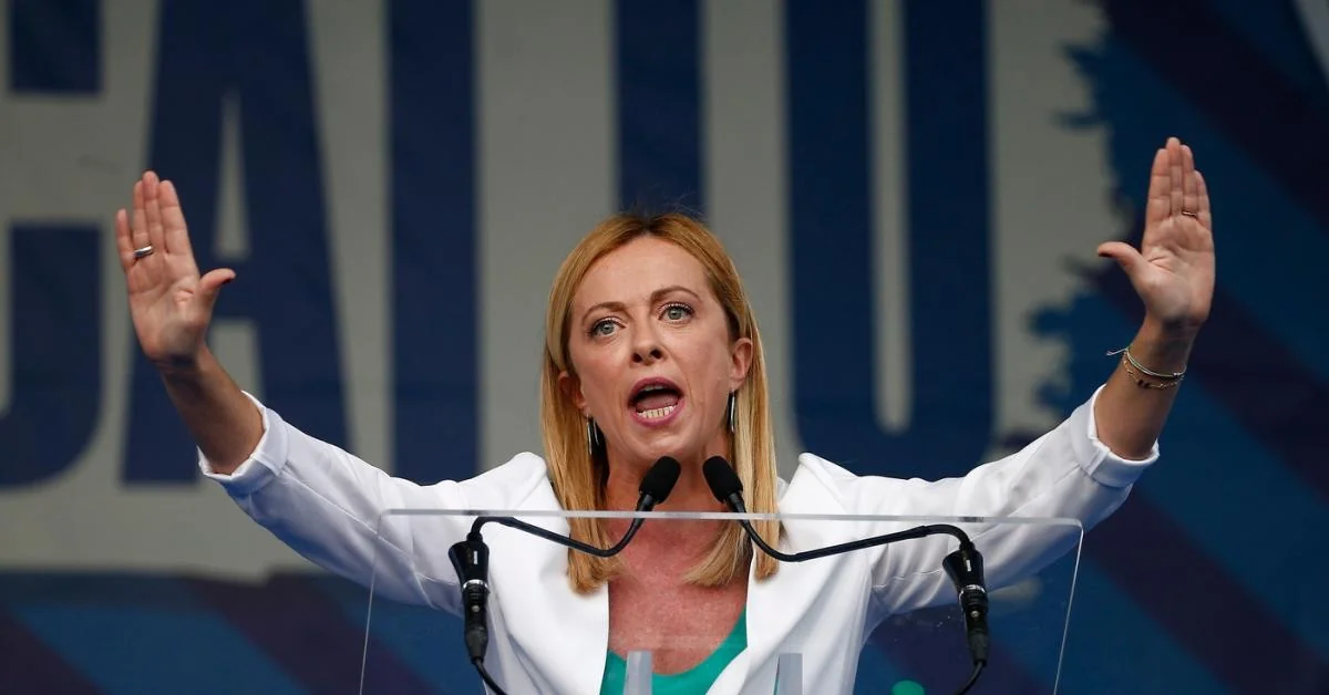Meloni mantém governo e descarta eleições antecipadas; acordo com a Lega sobre autonomia e atritos com Forza Italia pela lei eleitoral