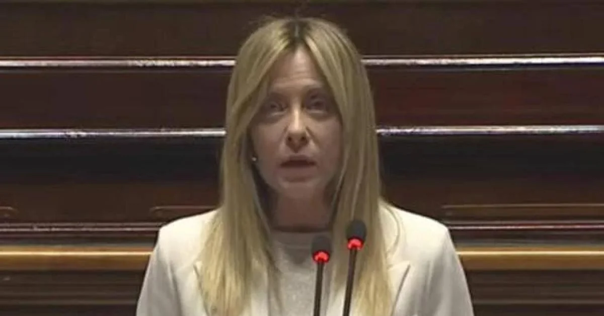 Meloni no Senado: "A Itália não quer entrar em guerra" e afirma que ação dos EUA e Israel está fora do direito internacional