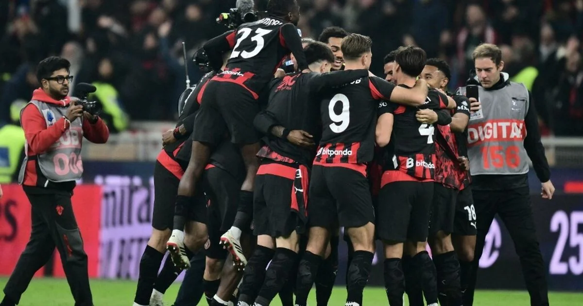 Derby iluminado: Milan vence Inter por 1-0 com gol de Estupiñán e encurta distância na liderança