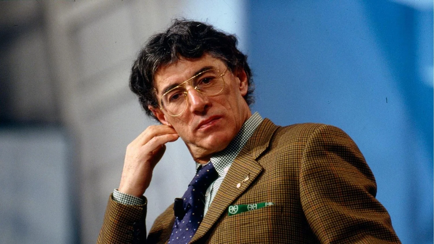 Morre Umberto Bossi, o 'Senatùr' e fundador da Lega; funerais serão em Pontida no domingo