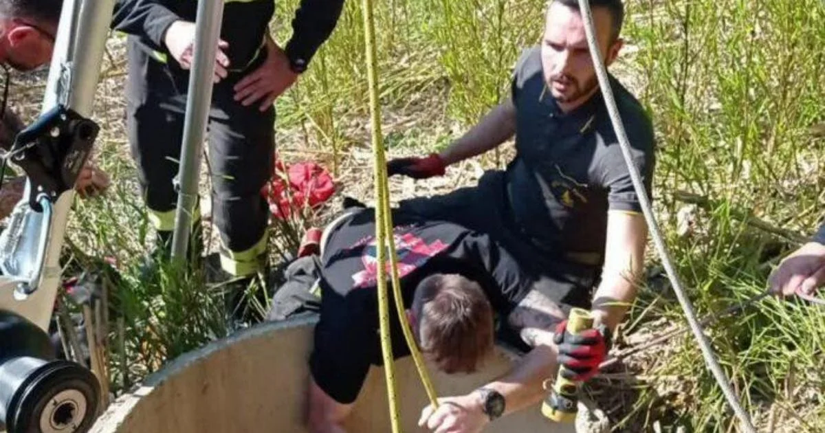 Mulher cai em poço de 15 metros no Parco della Pace, em Roma, e é resgatada pelo Corpo de Bombeiros