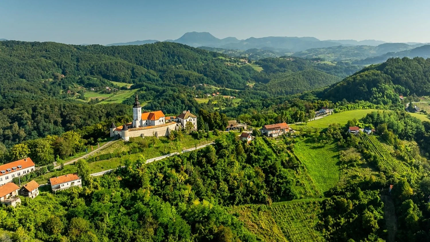 Parque Natural das Montanhas de Zagorje: descubra os segredos verdes da Croácia a uma hora de Zagreb