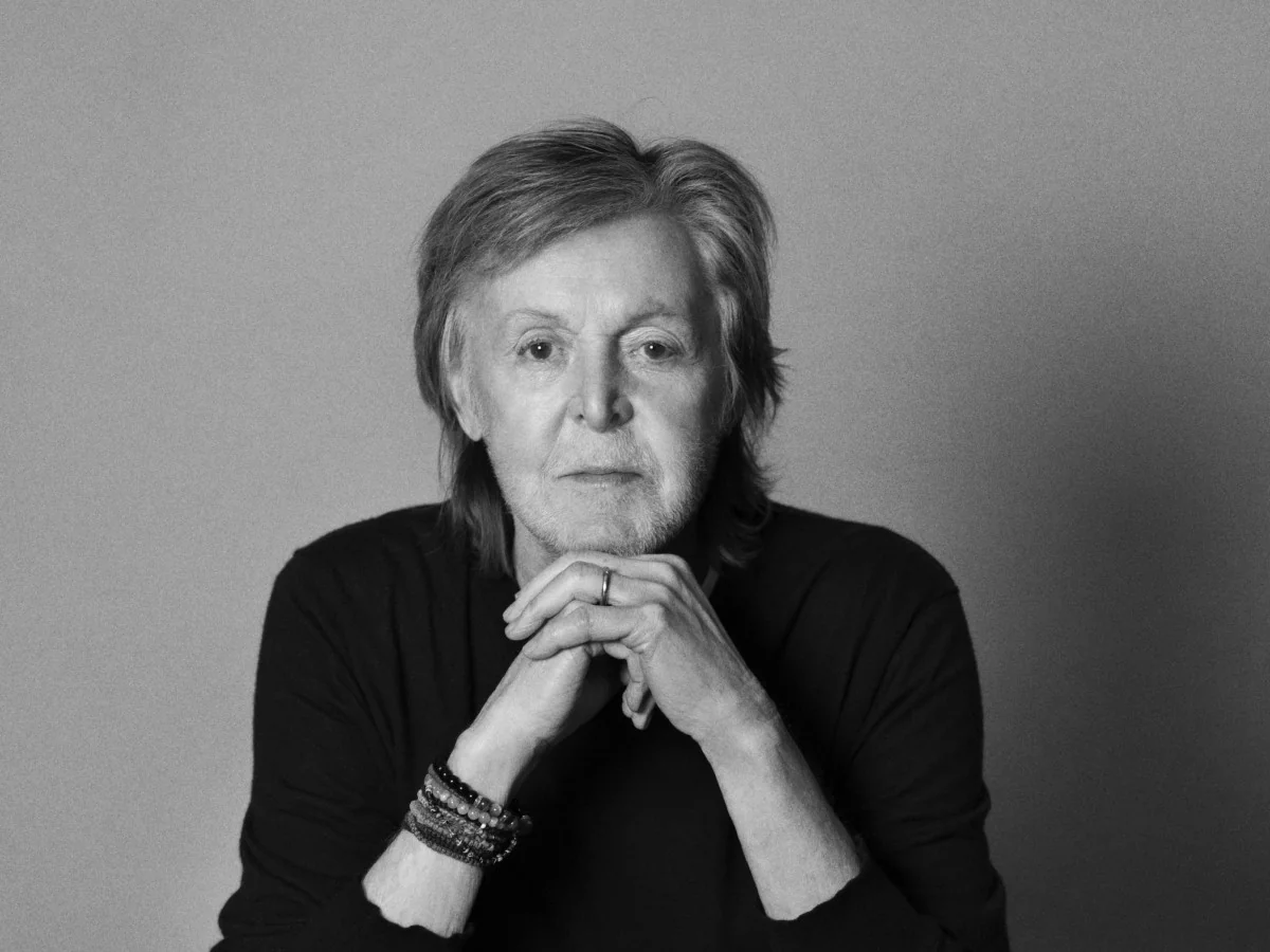 Paul McCartney revisita memórias de Liverpool em 'Days We Left Behind', primeiro single de 'The Boys of Dungeon Lane'
