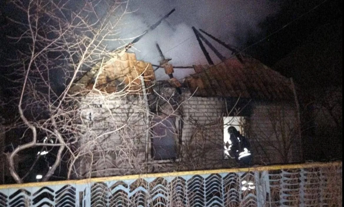 Raid russo perto de Kiev: 4 mortos, 10 feridos e ameaça no Mar Negro