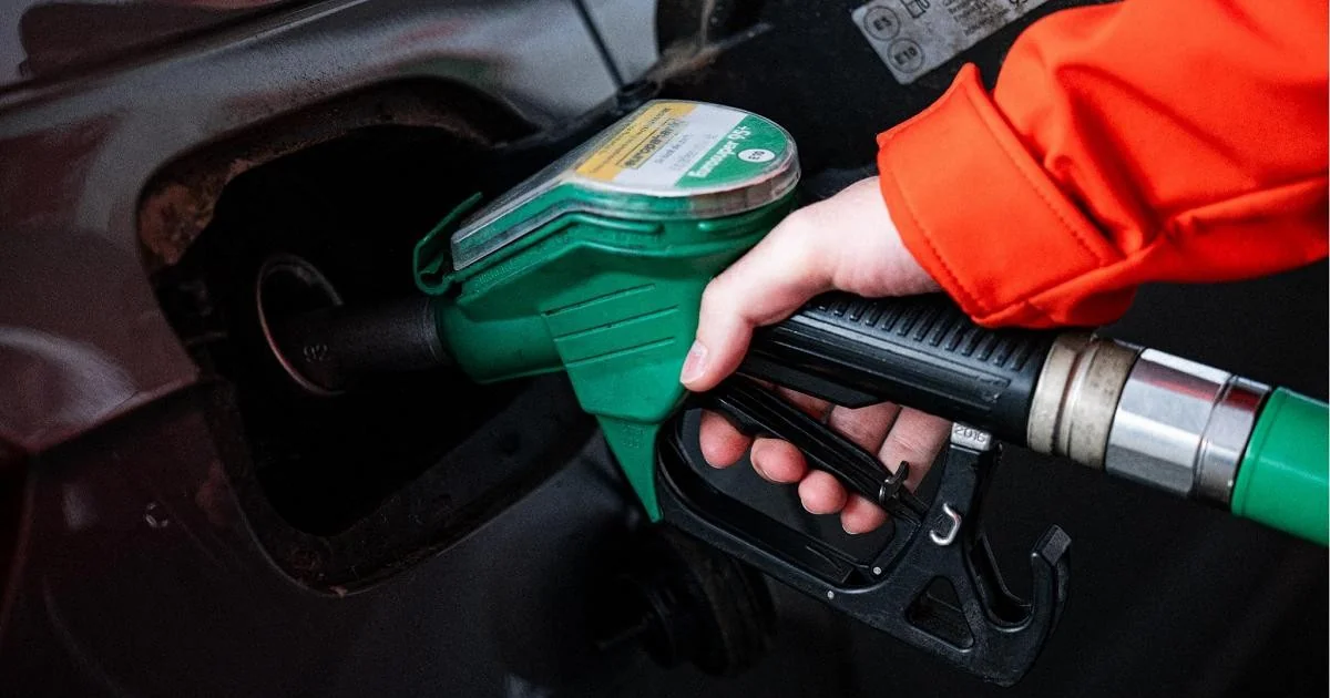 Governo reduz preço da gasolina e diesel em 25 cêntimos por litro; medidas entram em vigor hoje