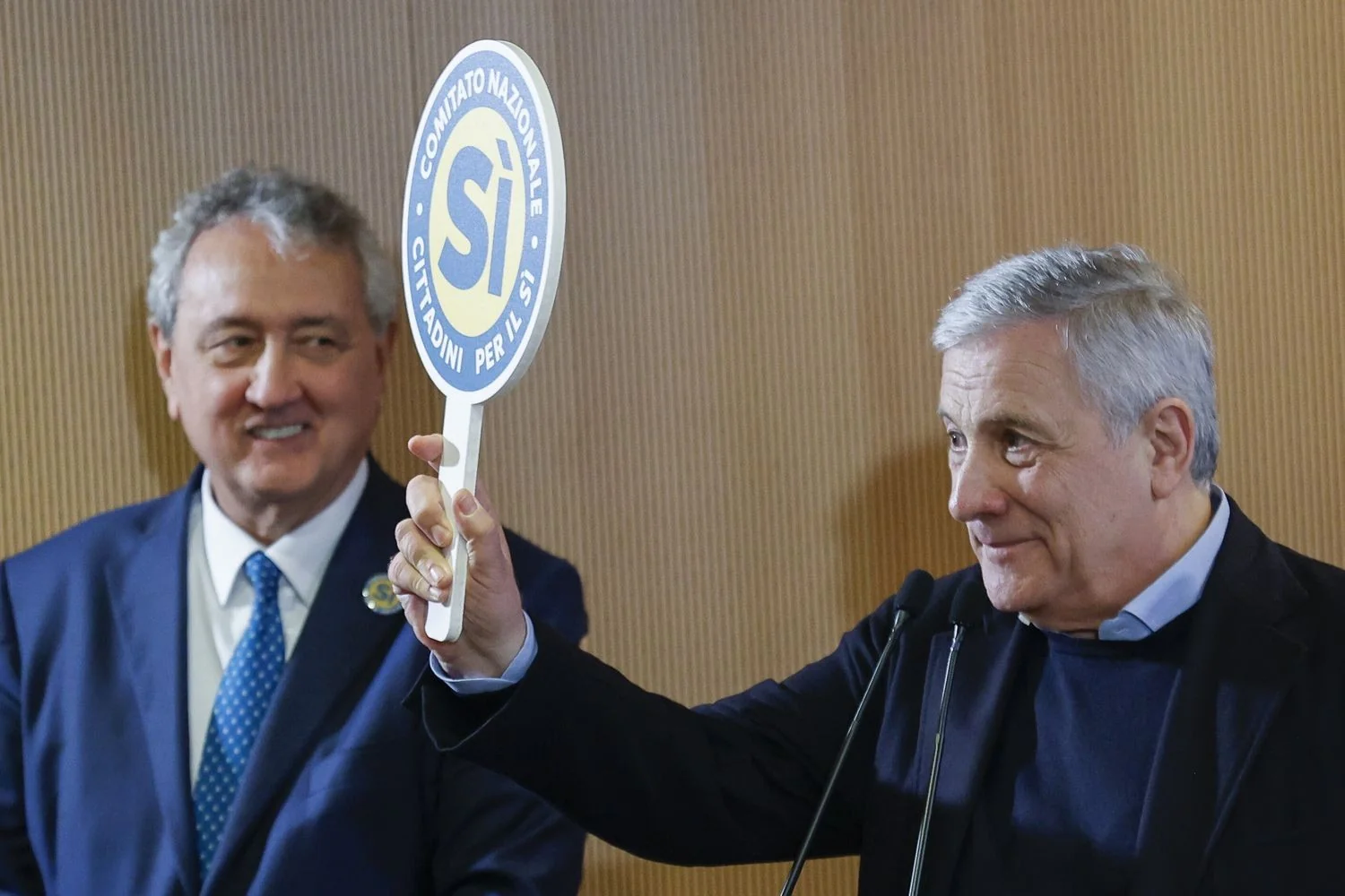 Referendum sulla giustizia: treni, gazebo e la risposta del Centrodestra alle parole di Conte