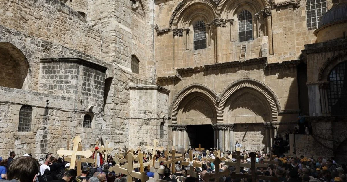 Relatório aponta aumento de ataques aos cristãos em Israel em 2025; exclusão cresce em Jerusalém
