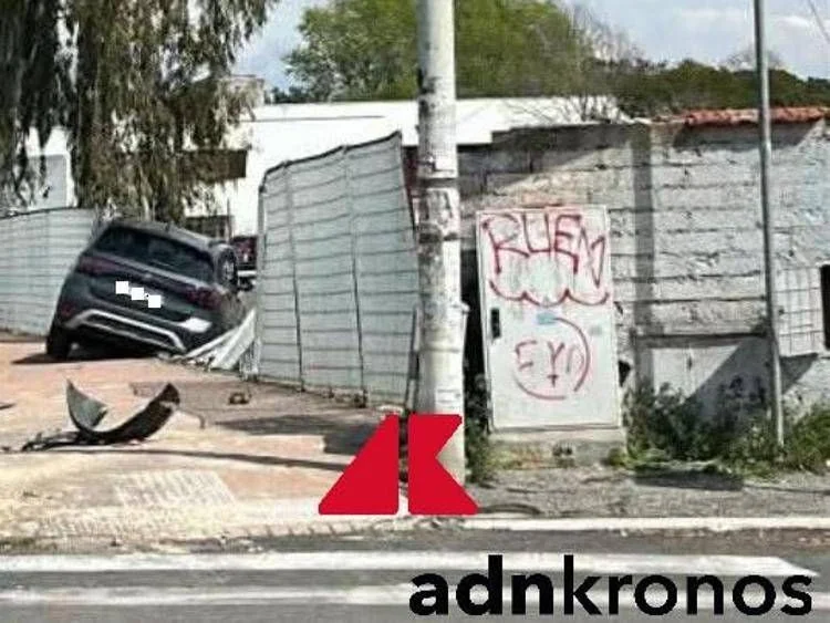 Roma: menino de 13 anos atropelado por SUV na calçada em frente à escola; não corre risco de morte
