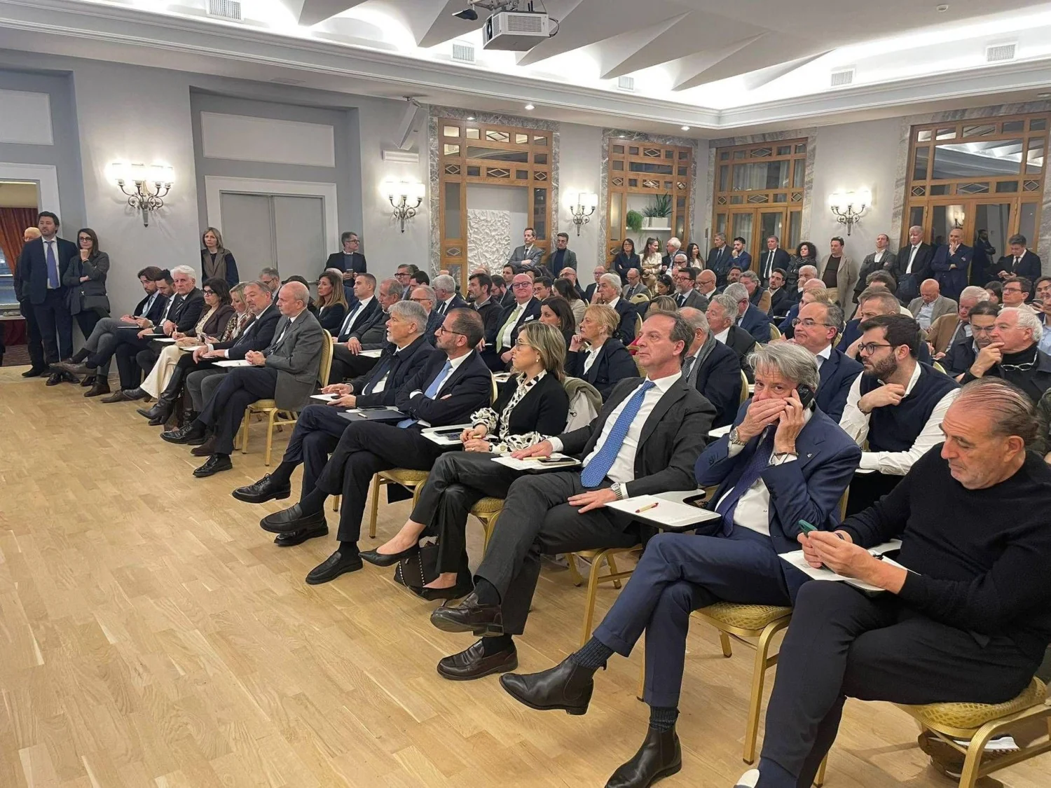Ministro Schillaci e equipe participam do evento ‘Sanitari per il Sì’ em Roma