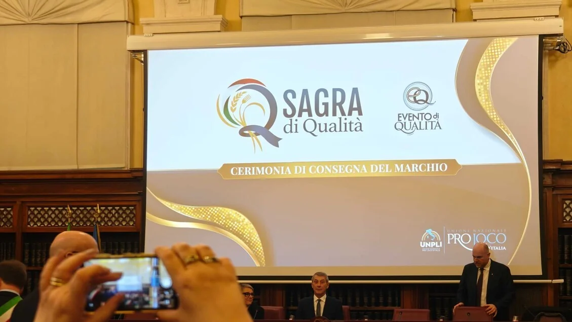 No Senado, 44 sagras e 21 eventos recebem selo de qualidade: celebração da tradição e do voluntariado
