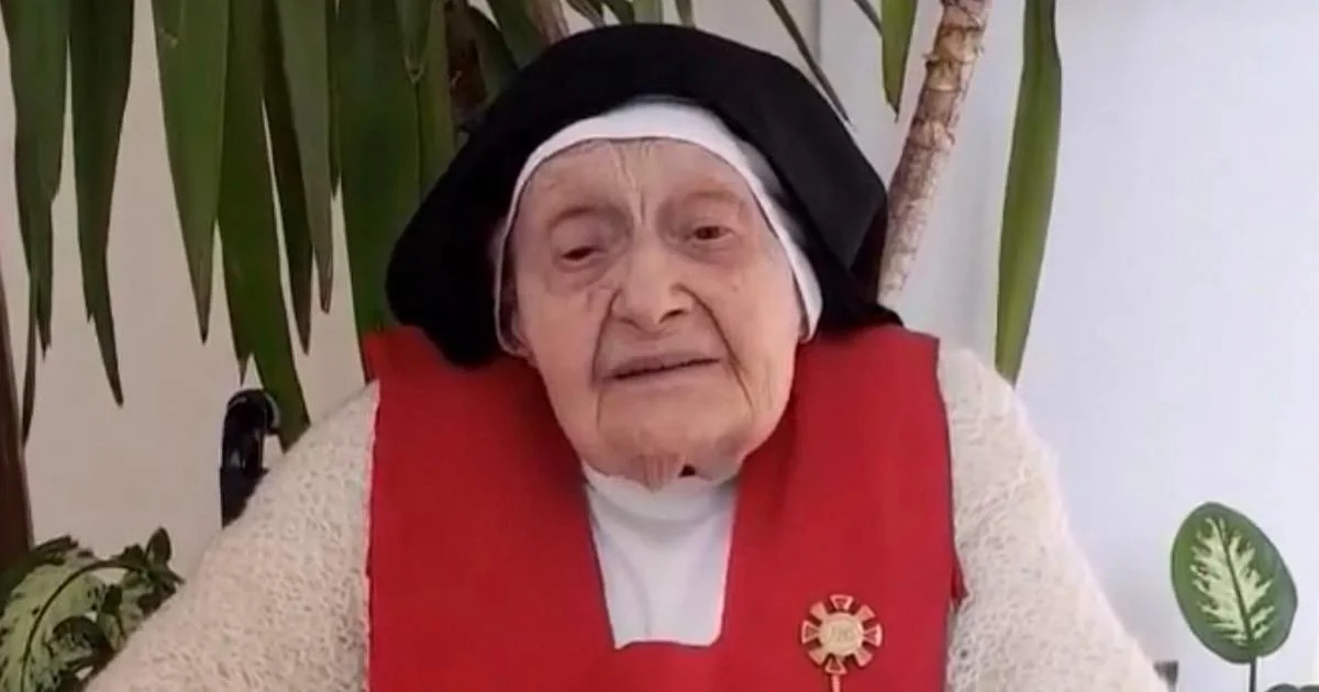 Suor Annamaria completa 106 anos e agradece cumprimentos nas redes sociais