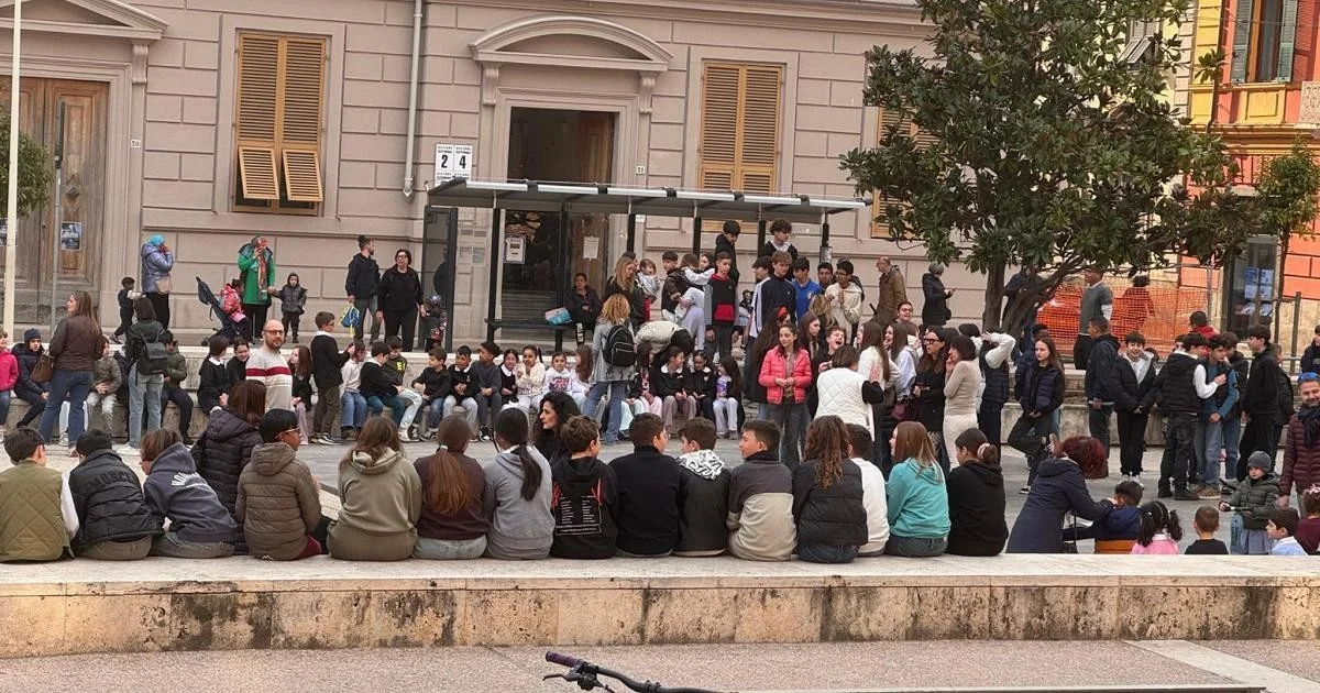 Forte terremoto de magnitude 4.0 atinge Fosdinovo; escolas são evacuadas entre La Spezia e Massa Carrara