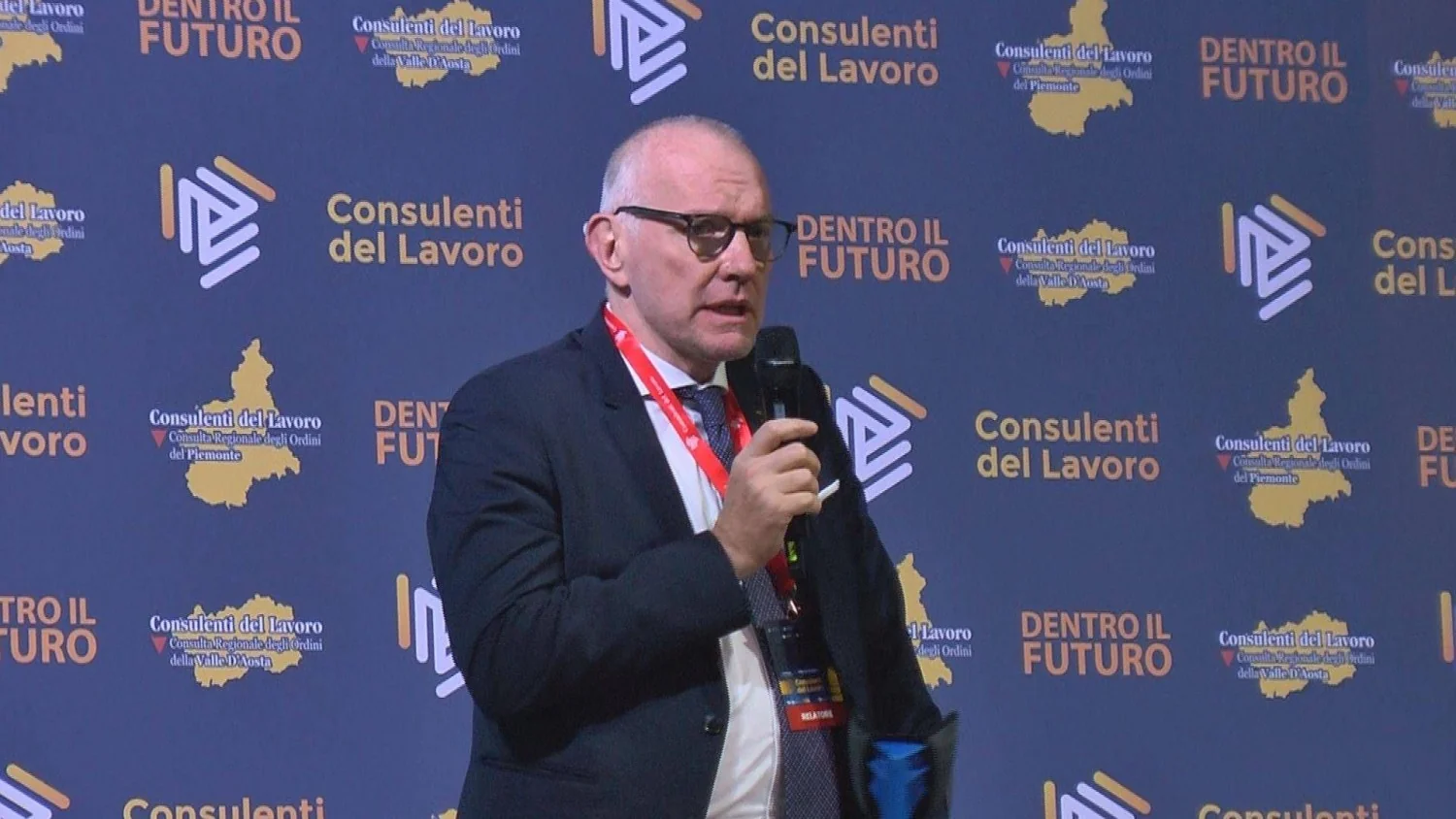 Testolin defende aliança com consultores para garantir trabalho de qualidade na Valle d'Aosta
