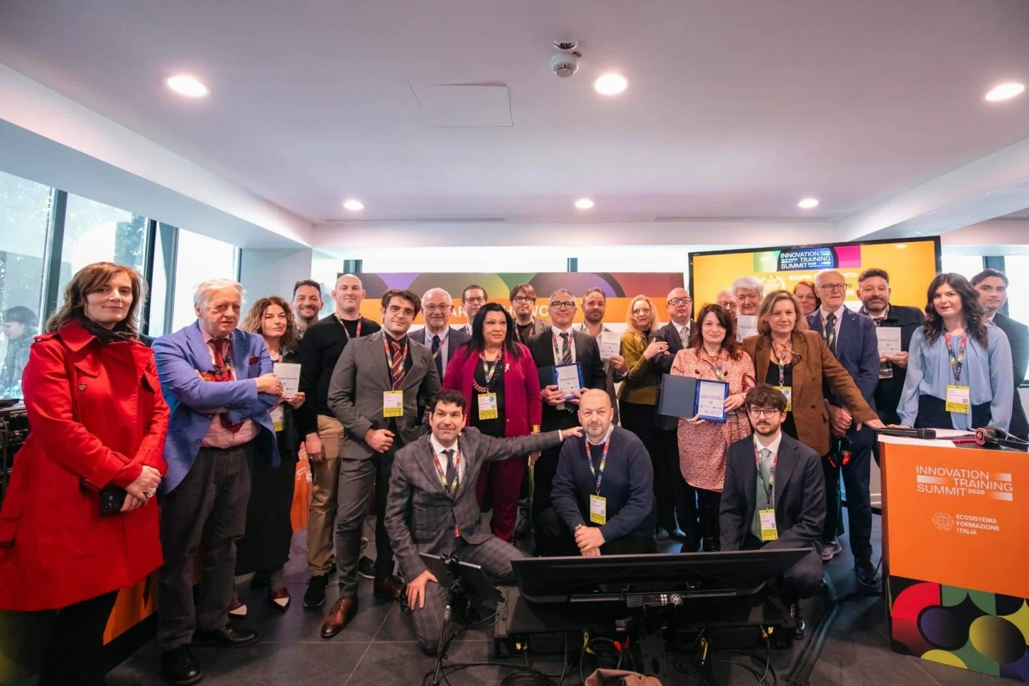 Top School Italia premia 23 instituições por excelência em integração de life skills e tecnologia