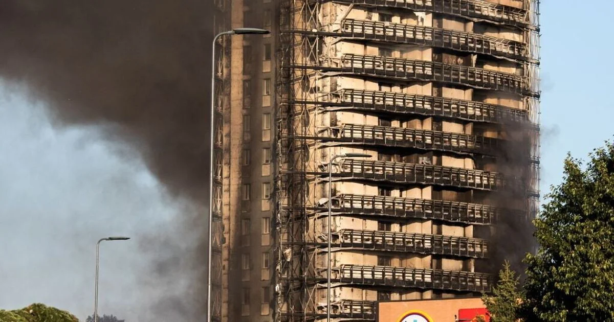 Tribunal de Milão condena 9 pelo incêndio da Torre del Moro; painel 'a vela' considerado altamente inflamável