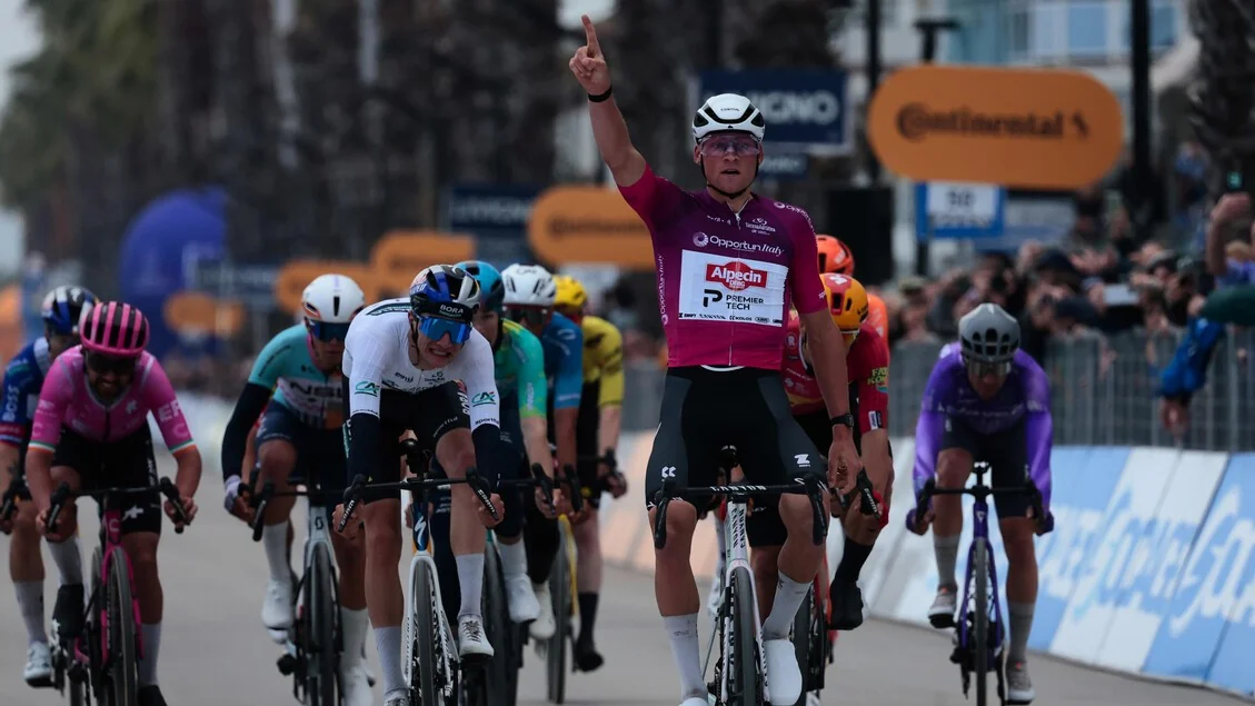 Van der Poel vence novamente na Tirreno-Adriatico; Pellizzari assume a liderança