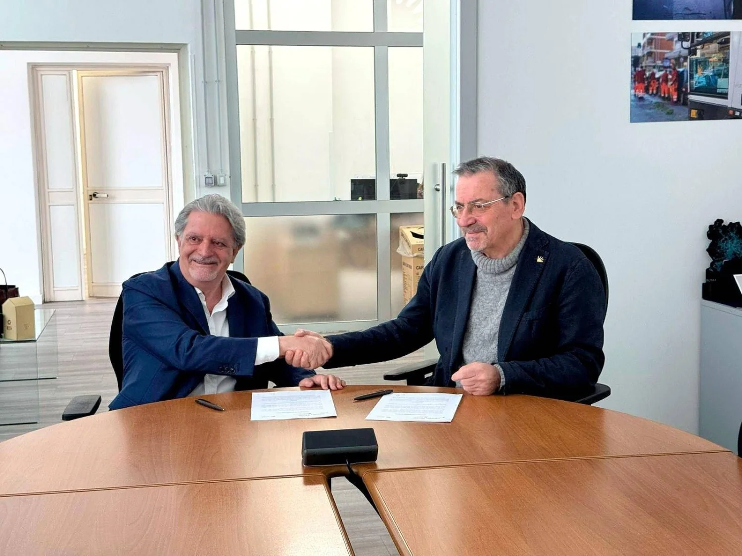 Ama e Open Fiber unem tecnologia e fibra ótica para gestão hi-tech dos resíduos em Roma