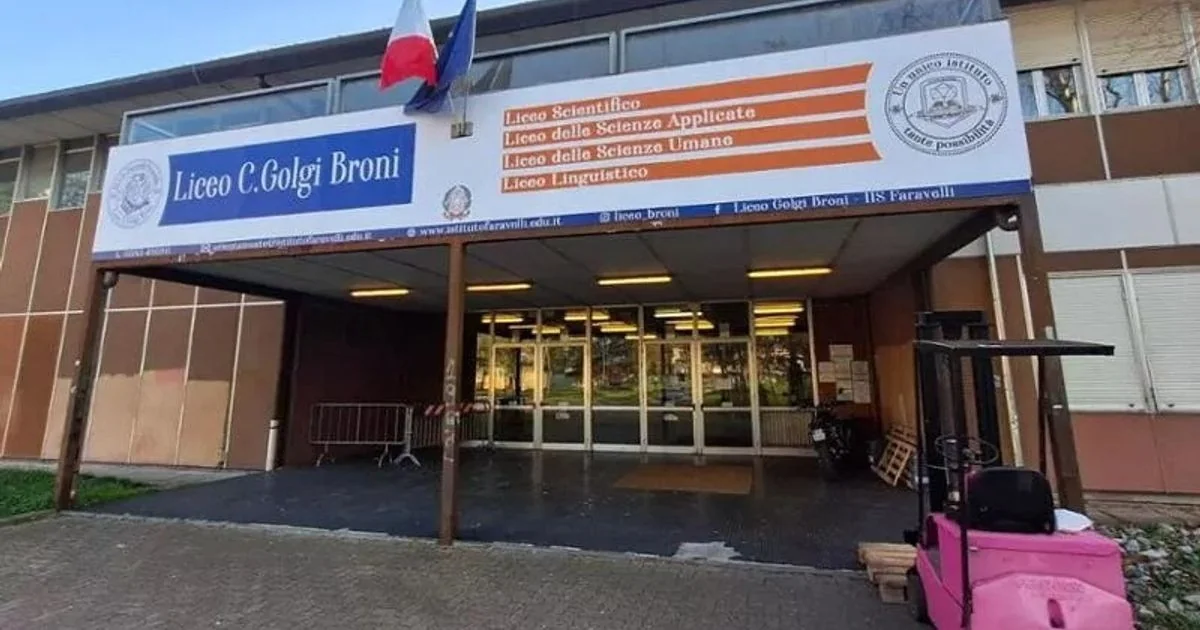 Amianto no liceo 'Golgi' de Broni: denúncia, fechamento e diálogo aberto sobre riscos