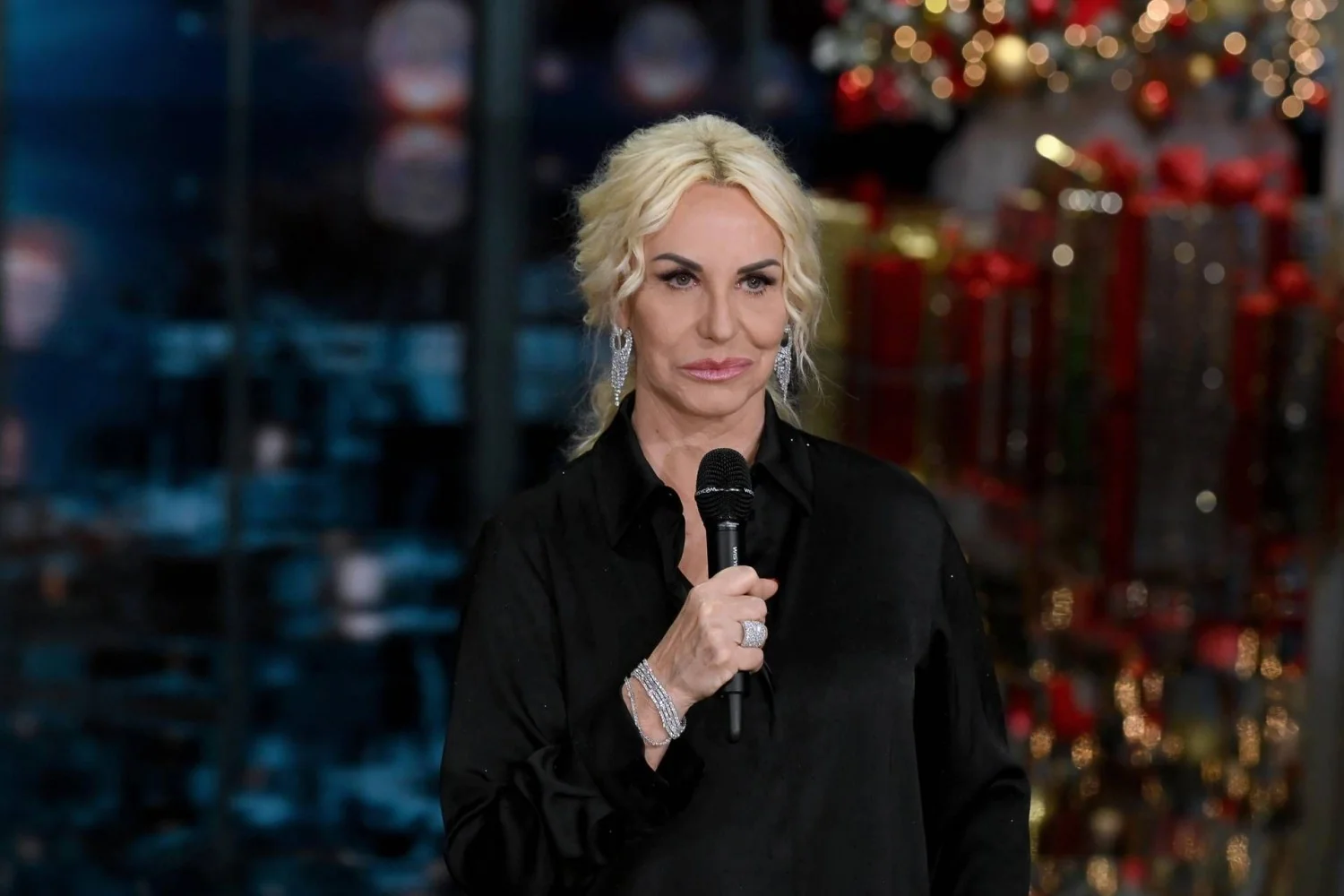 Antonella Clerici: afastada de 'La prova del cuoco' por causa da gravidez, descreve o caso como 'vergonhoso'