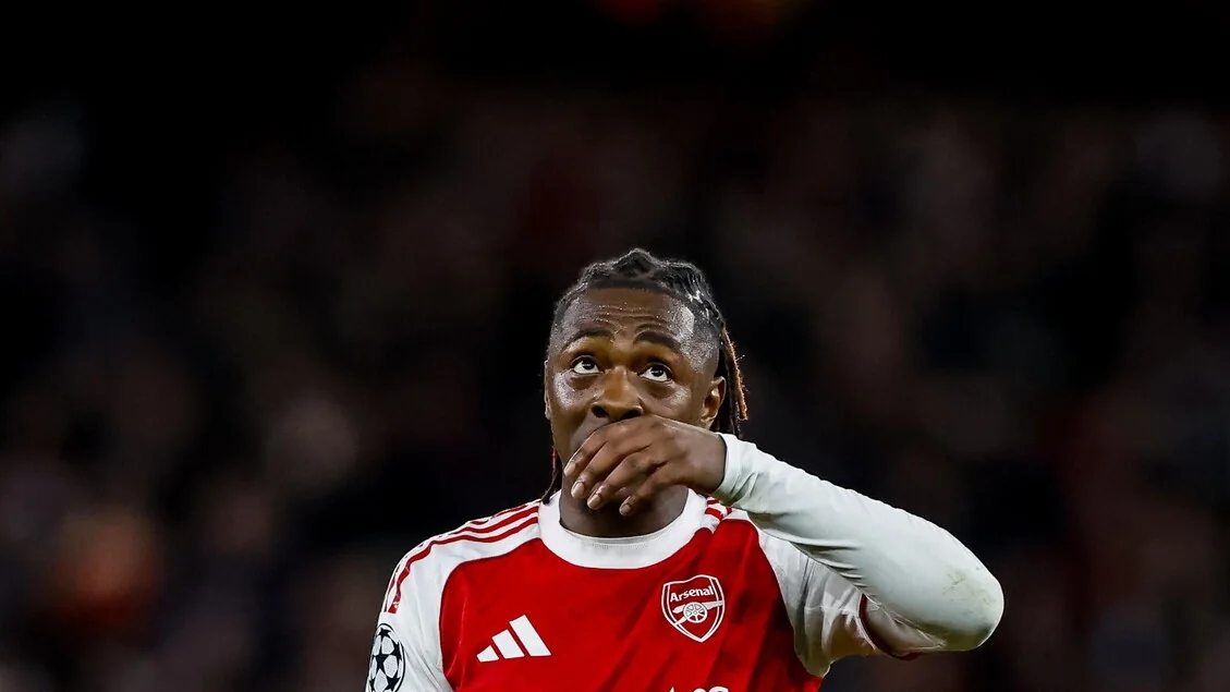 Arsenal retoma a liderança provisória da Premier; City garante vaga na final da FA Cup
