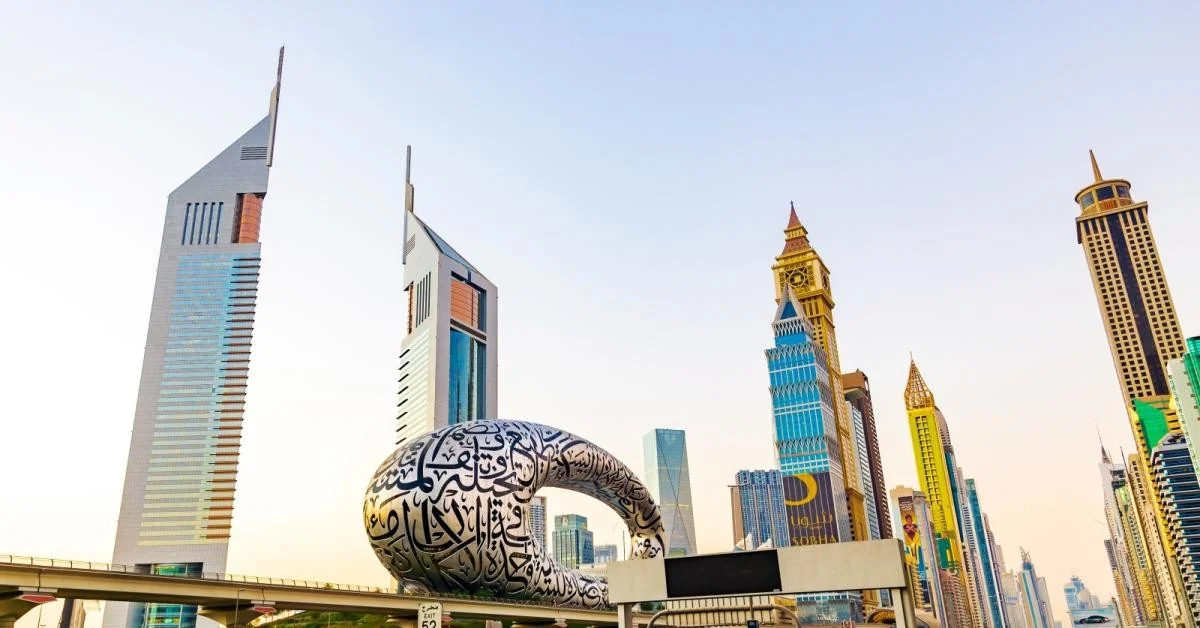 Art Dubai adiada para 14 de maio por escalada no Golfo; mercado de arte reavaliado entre Doha e Dubai