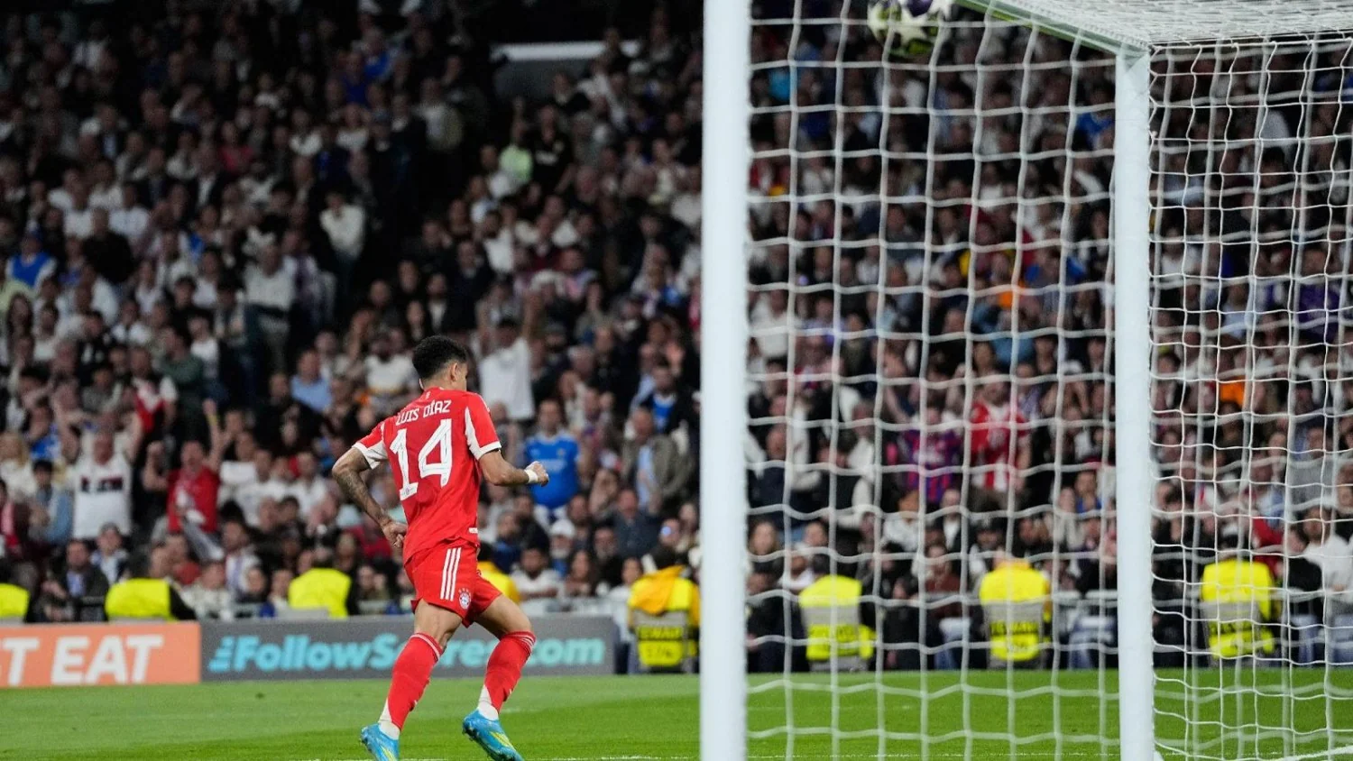 Bayern vence o Real Madrid por 2-1 em Madri e coloca vantagem nas quartas da Champions League