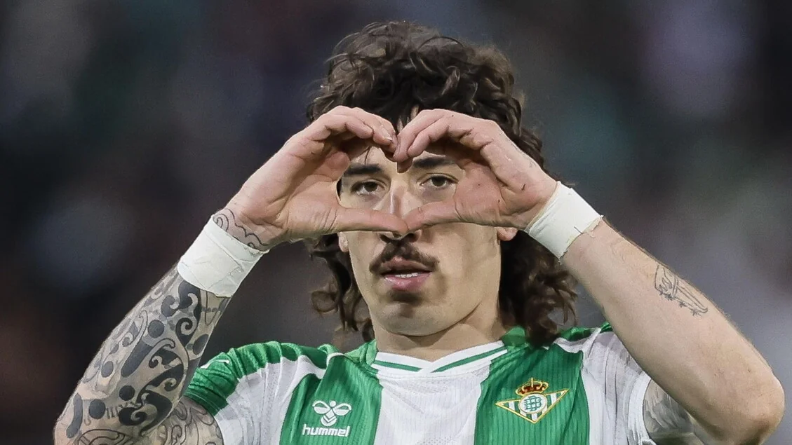 Golo no minuto final de Bellerín trava o Real Madrid e aproxima o Barça do título