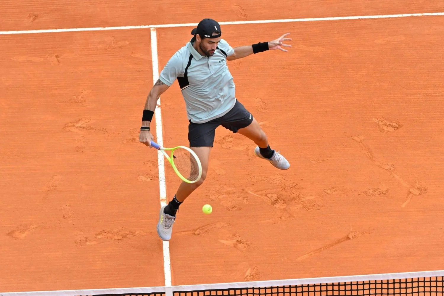 Berrettini atropela Medvedev em Montecarlo: duplo 6-0 e passagem aos 16 avos