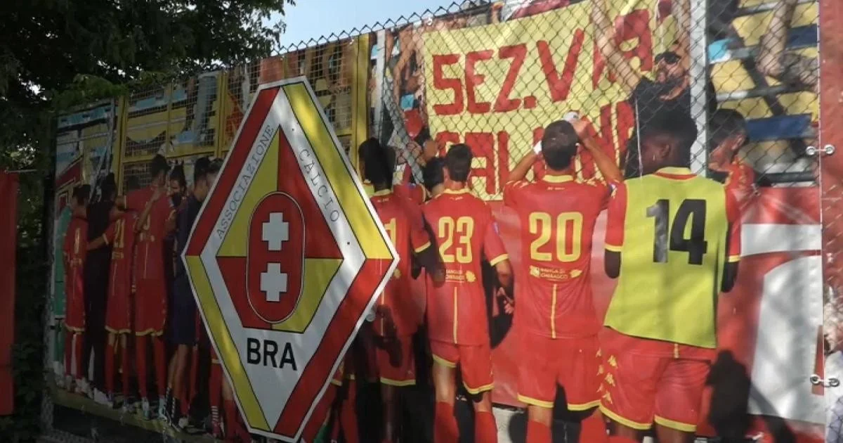 Bra: três jogadores são acusados de violência sexual de grupo após festa de promoção