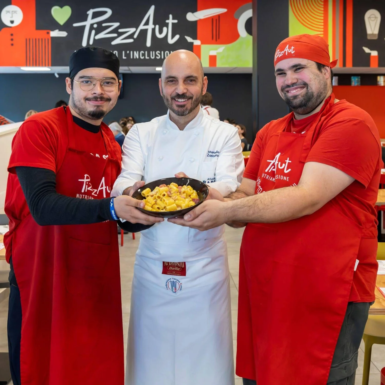 Carbonara Day: Barilla e PizzAut lançam '#CAREbonara' com jovens do PastAut em Monza