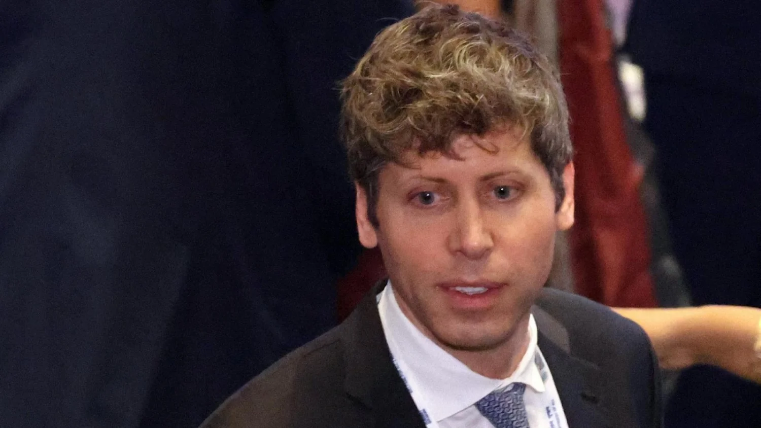 Casa de Sam Altman sofre dois ataques em 72 horas em San Francisco; caso reacende debate sobre IA
